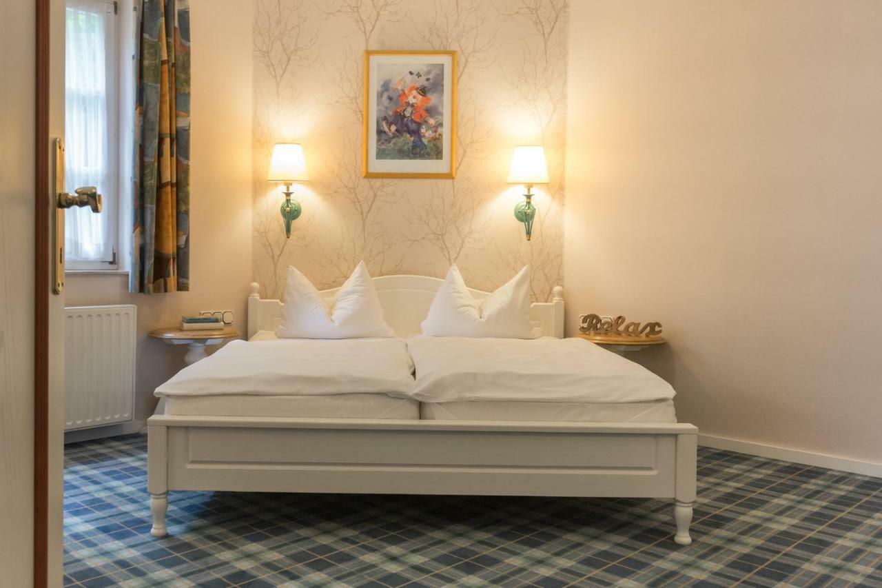 Villa Katharina Ferienwohnungen Вилинген Екстериор снимка